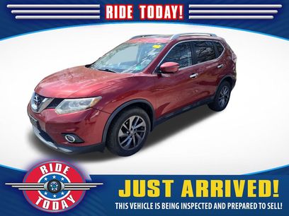 Used 2016 Nissan Rogue SL w/ SL Premium Package
