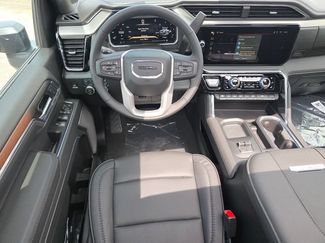 New 2026 GMC Sierra 3500 Denali w/ Denali Reserve Package AWD/4WD video 3