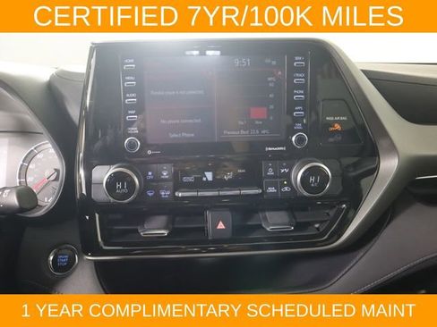 Used 2022 Toyota Highlander L AWD/4WD image 26