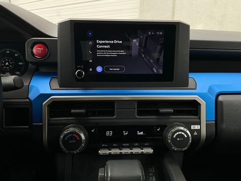 Used 2025 Toyota Tacoma TRD Off-Road image 25