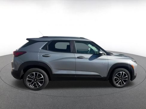 Used 2025 Chevrolet TrailBlazer LT image 16