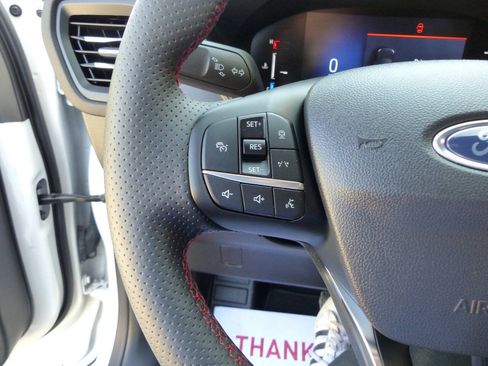 Used 2025 Ford Escape ST-Line w/ Tech Pack #1 AWD/4WD image 24