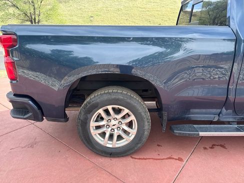 Used 2022 Chevrolet Silverado 1500 RST w/ Convenience Package II AWD/4WD image 30