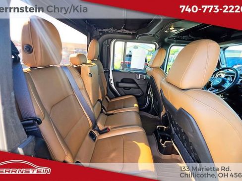 Used 2020 Jeep Gladiator Rubicon AWD/4WD image 21