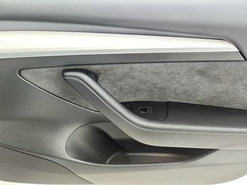 Used 2023 Tesla Model 3 Performance image 24