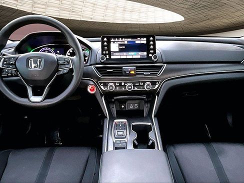 Used 2021 Honda Accord EX image 15