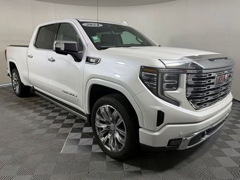 Used 2024 GMC Sierra 1500 Denali w/ Denali Reserve Package AWD/4WD image 10