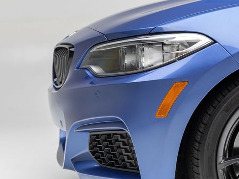Used 2017 BMW M240i Coupe RWD image 29
