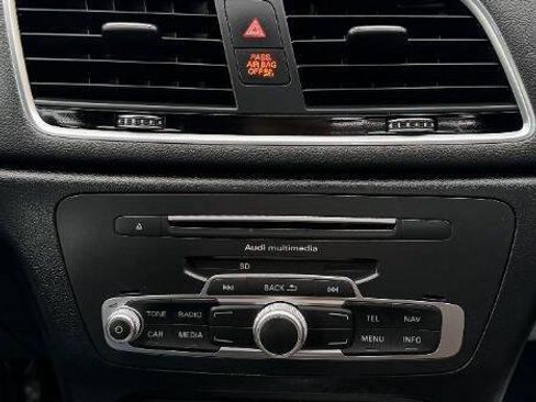 Used 2017 Audi Q3 2.0T Premium image 18