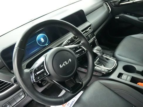 Used 2024 Kia Seltos SX w/ SX Sunroof Package AWD/4WD image 14