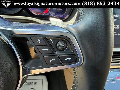 Used 2019 Porsche Cayenne AWD/4WD image 26