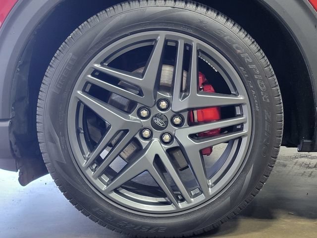 Used 2025 Ford Explorer ST w/ Sun And Sound Package AWD/4WD image 10
