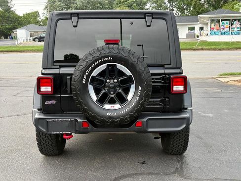 Used 2021 Jeep Wrangler Unlimited Rubicon AWD/4WD image 4