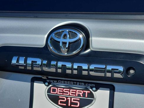 Used 2016 Toyota 4Runner Trail Premium AWD/4WD image 11
