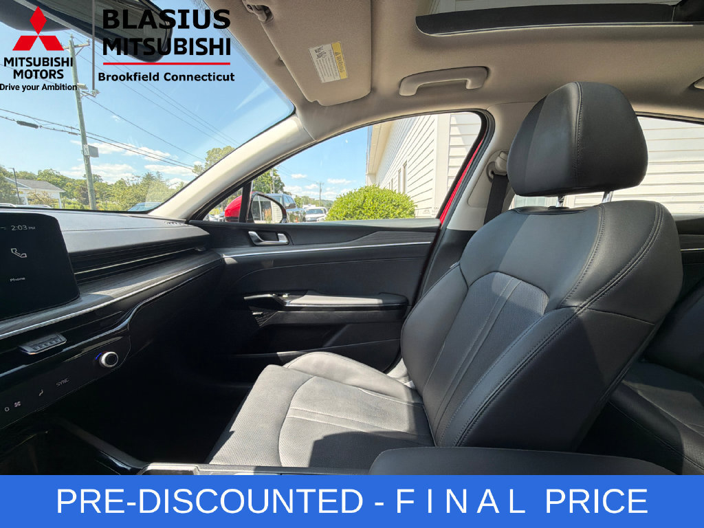 Used 2025 Kia K5 EX FWD image 33