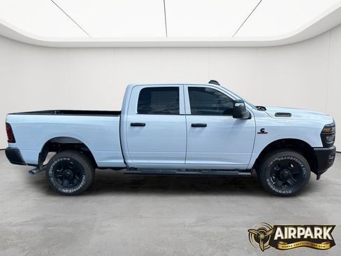 New 2025 RAM 2500 Tradesman AWD/4WD image 3