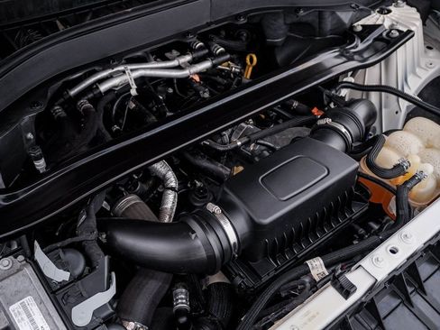 Used 2020 Ford Explorer ST w/ ST Street Pack image 29