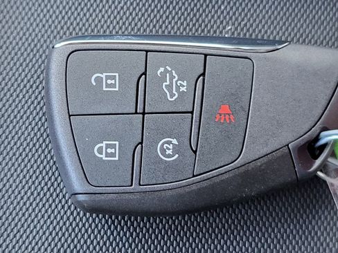 New 2025 GMC Sierra 1500 Elevation image 30