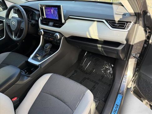 New 2025 Toyota RAV4 XLE image 24