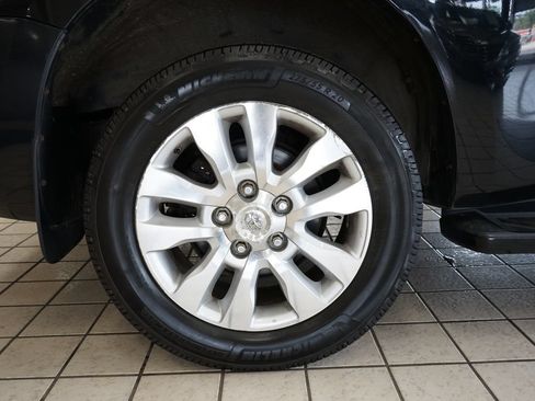 Used 2011 Toyota Sequoia Platinum AWD/4WD image 56
