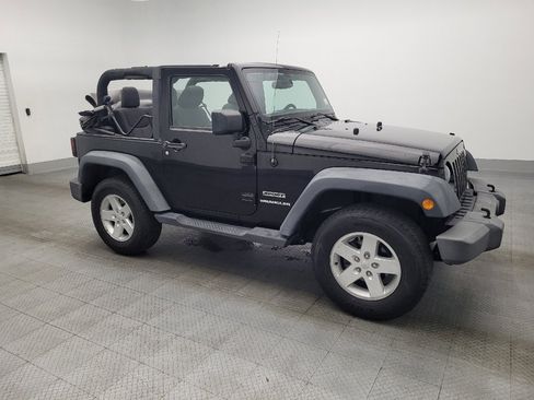 Used 2017 Jeep Wrangler Sport w/ Quick Order Package 24S AWD/4WD image 11