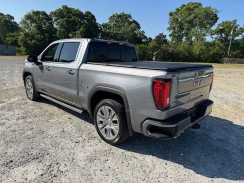 Used 2022 GMC Sierra 1500 Denali w/ Denali Premium Package image 2