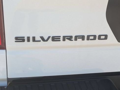 Used 2021 Chevrolet Silverado 1500 RST w/ Rally Edition AWD/4WD image 12