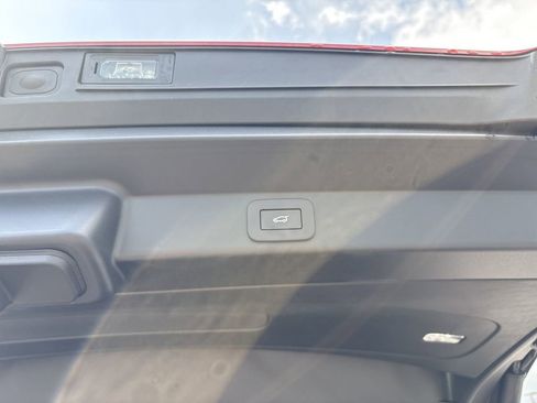 New 2025 Land Rover Range Rover Sport Dynamic SE AWD/4WD image 15