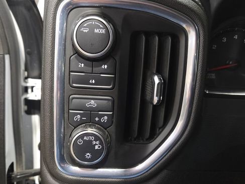 Used 2023 Chevrolet Silverado 2500 LT w/ Snow Plow Prep/Camper Package AWD/4WD image 9