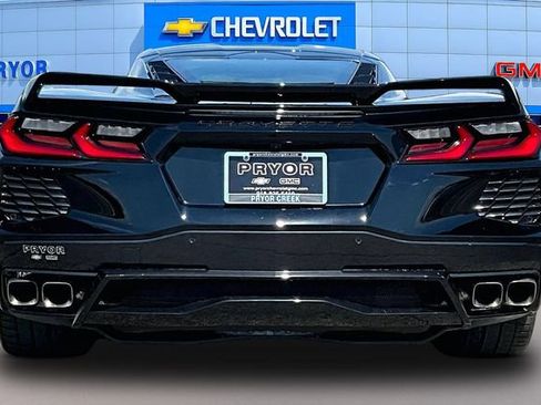 Used 2023 Chevrolet Corvette Stingray Coupe w/ Z51 Performance Package RWD image 6