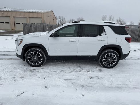 New 2026 GMC Terrain Elevation w/ Elevation Premium Package image 2