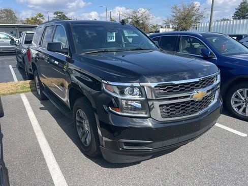 Used 2019 Chevrolet Tahoe LT image 2