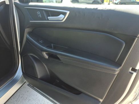 Used 2024 Ford Edge SEL AWD/4WD image 8