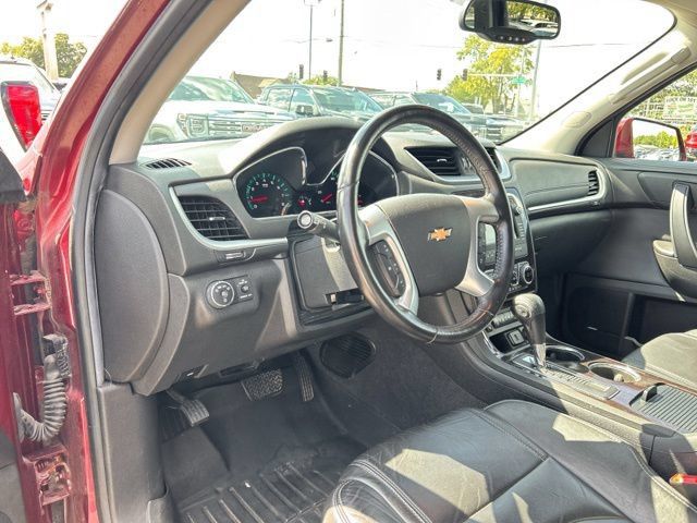 Used 2015 Chevrolet Traverse LT AWD/4WD image 31