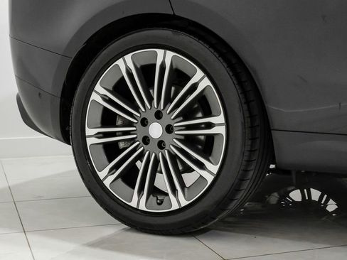 Used 2023 Land Rover Range Rover Sport SE image 49