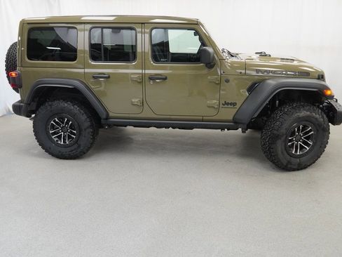 New 2026 Jeep Wrangler Unlimited Rubicon 392 image 9