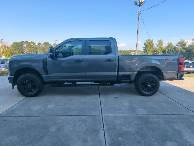 Used 2026 Ford F250 XL w/ STX Appearance Package AWD/4WD image 4