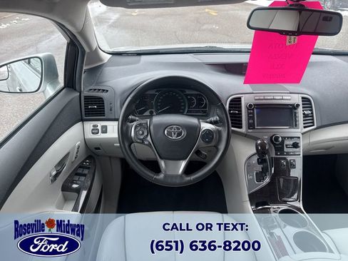 Used 2013 Toyota Venza XLE image 11