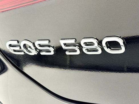 Certified 2023 Mercedes-Benz EQS 580 4MATIC Sedan image 10