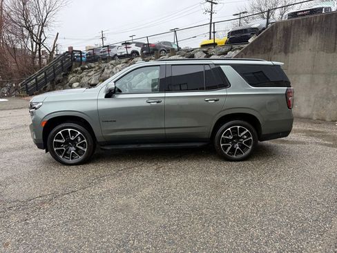 Used 2023 Chevrolet Tahoe RST w/ Luxury Package image 2