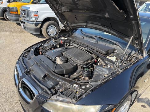 Used 2008 BMW 335i Convertible image 6
