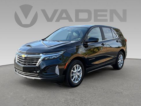 Used 2023 Chevrolet Equinox LT image 24