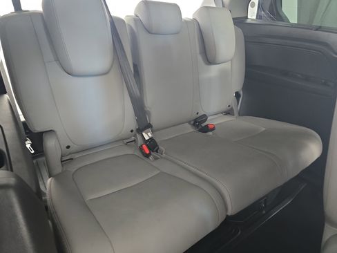 Certified 2023 Honda Odyssey Touring image 12