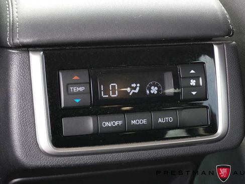 Used 2025 Subaru Ascent Premium AWD/4WD image 37