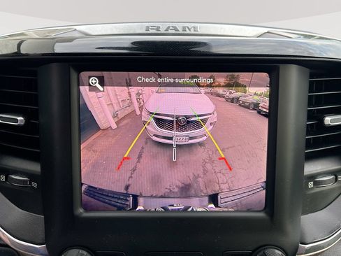 Used 2019 RAM 1500 Laramie w/ Sport Appearance Package AWD/4WD image 18