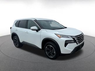 Used 2025 Nissan Rogue SV video 2