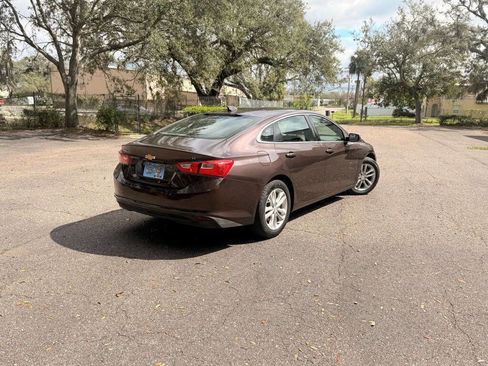 Used 2016 Chevrolet Malibu LT w/ Leather Package image 5
