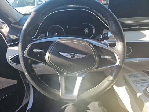 Used 2022 Genesis GV70 3.5T Sport w/ Sport Advanced Package image 5