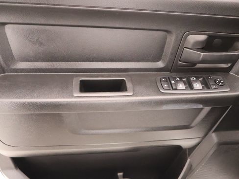 Used 2020 RAM 1500 Tradesman w/ Chrome Plus Package RWD image 14