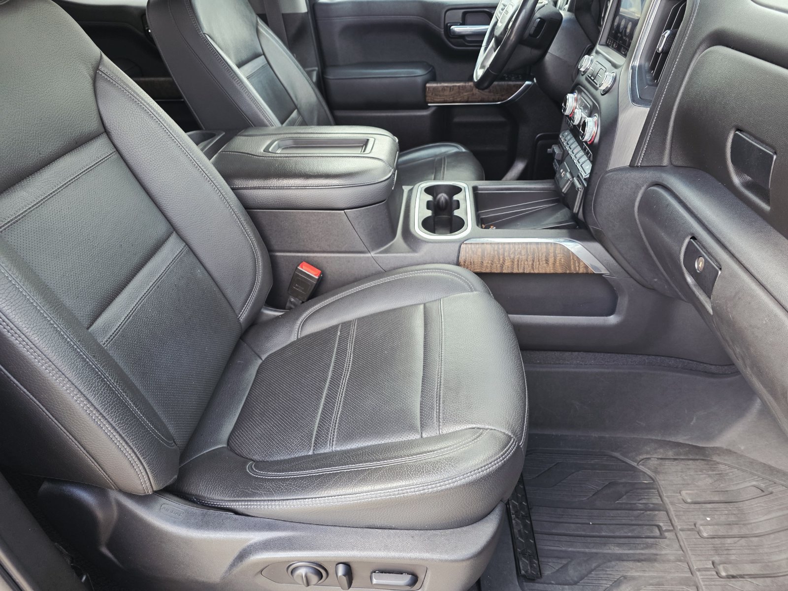 Used 2021 GMC Sierra 1500 Denali w/ Technology Package RWD image 15